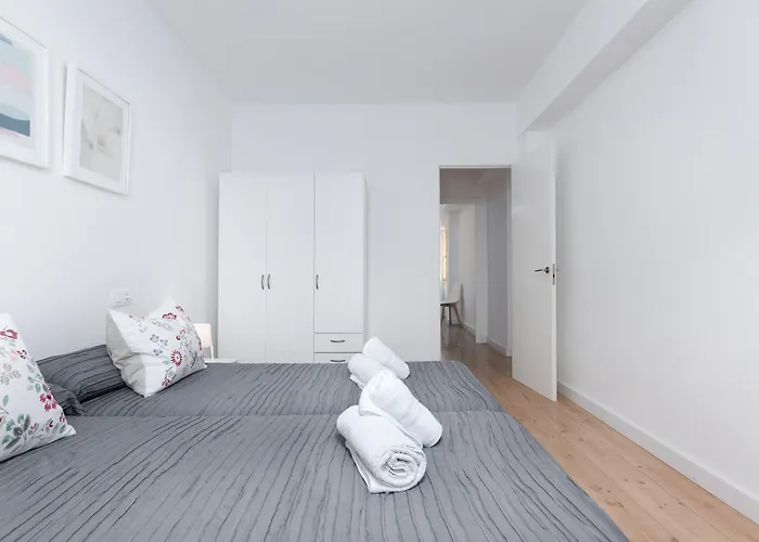 Apartamentos Yourhouse Port