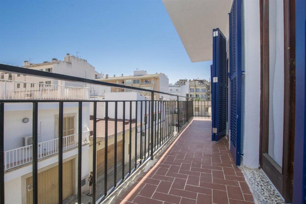 Yourhouse Port Hotel